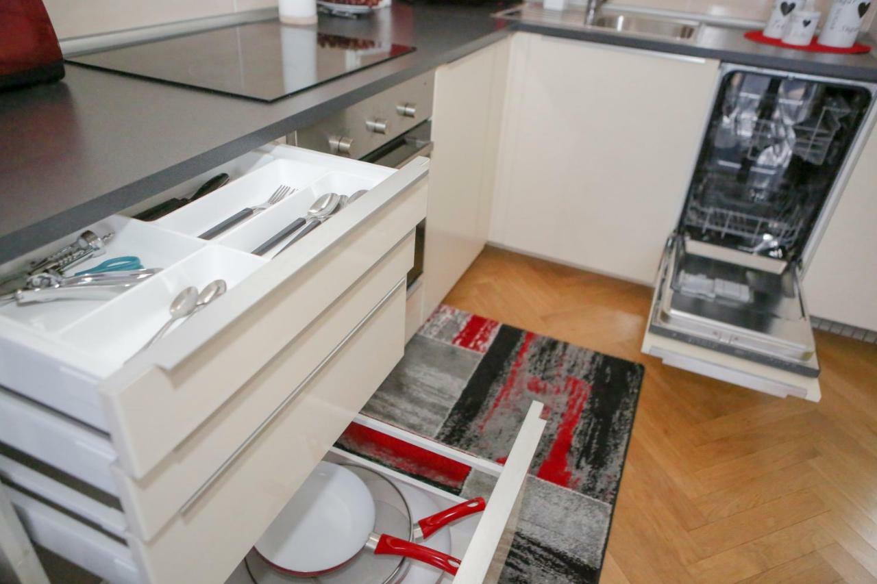 Stylish Apartment A Few Steps From Metro Prague Ngoại thất bức ảnh